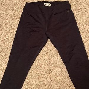 Leggings — Like New!
